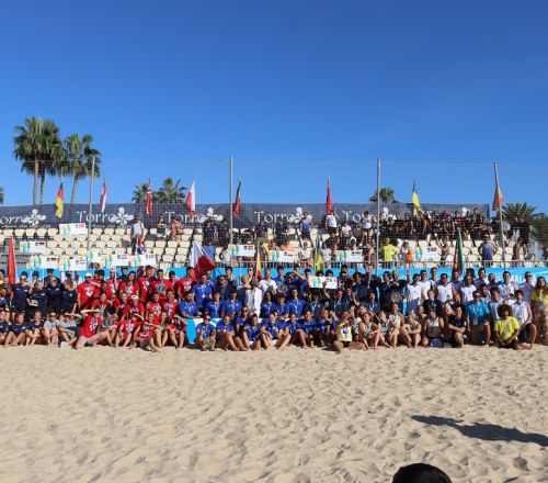 Double victory end for Beach Handball in Malaga